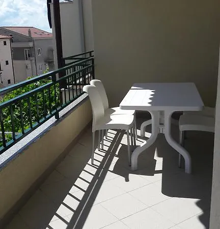 Drmac Apartment Makarska Exterior photo