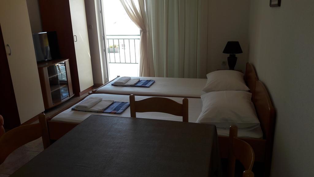 Drmac * Makarska